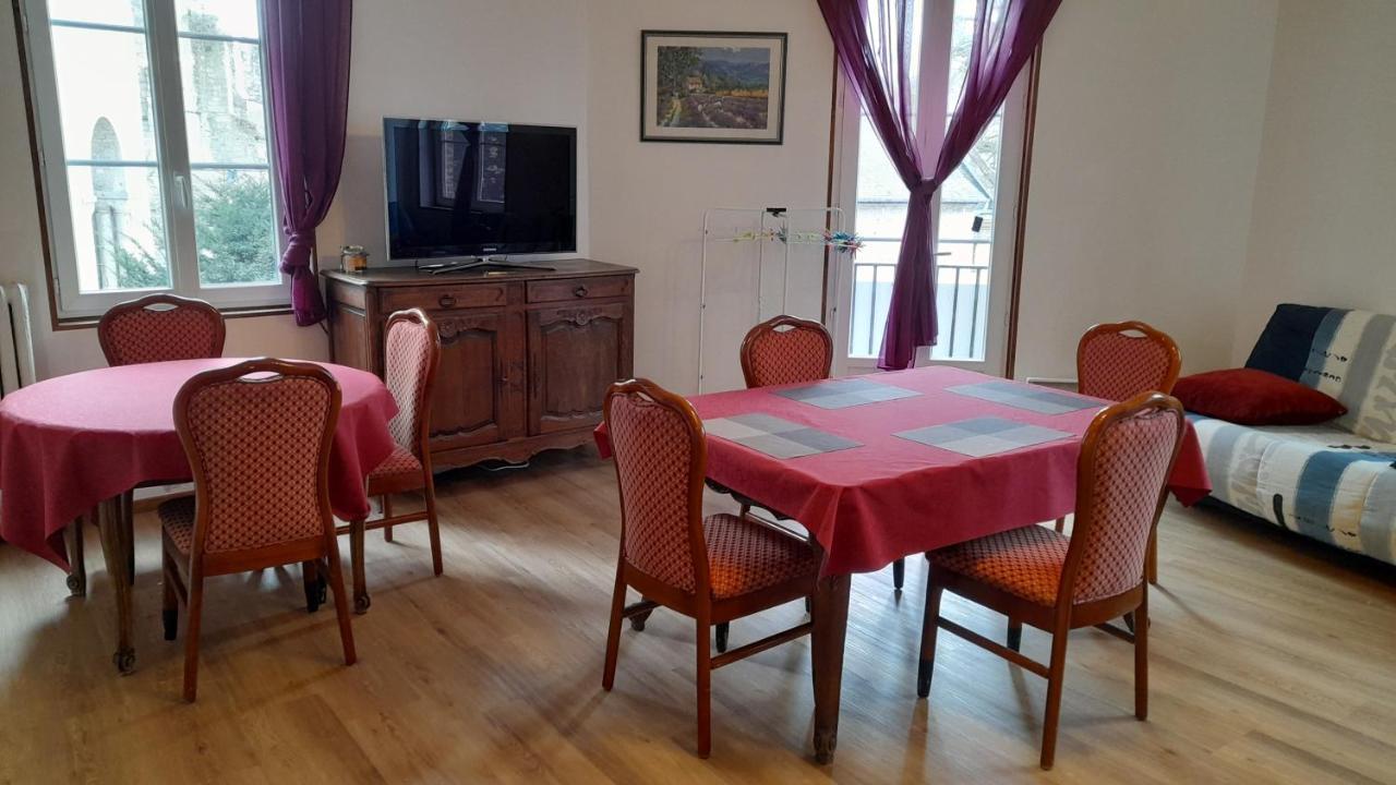 La Bonne Famille Otel Jumièges Dış mekan fotoğraf